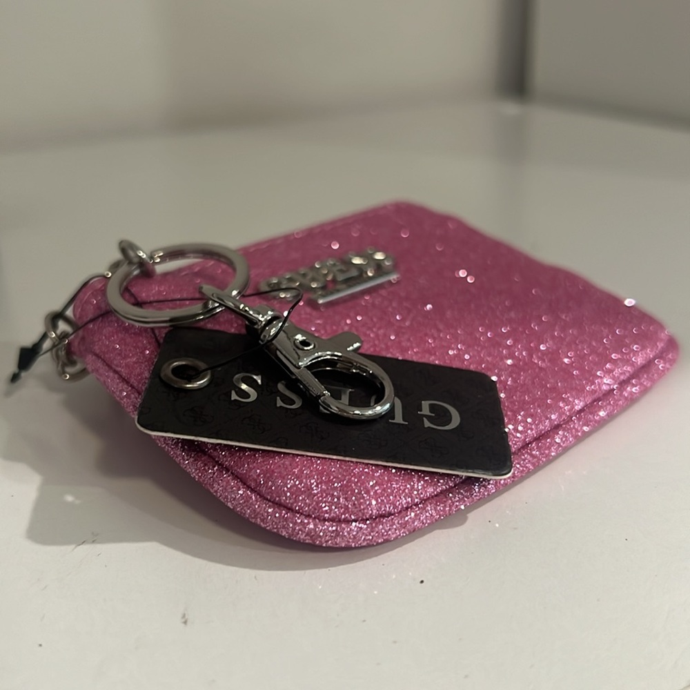 👛Cute GUESS Keychain Coinpurse - Picture 9 of 16